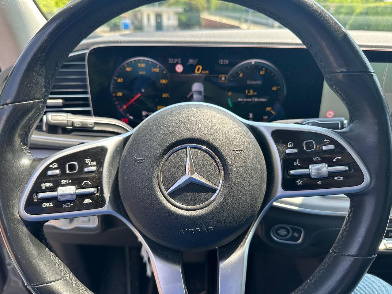 Mercedes-Benz GLE 300 Premium GLE 300 D #5900