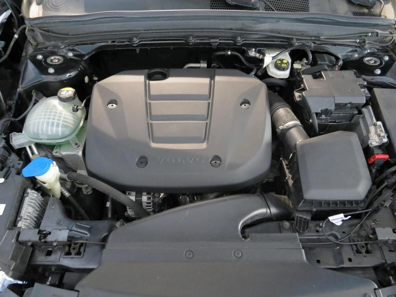 Volvo XC40 T3 Geartronic Momentum Pro