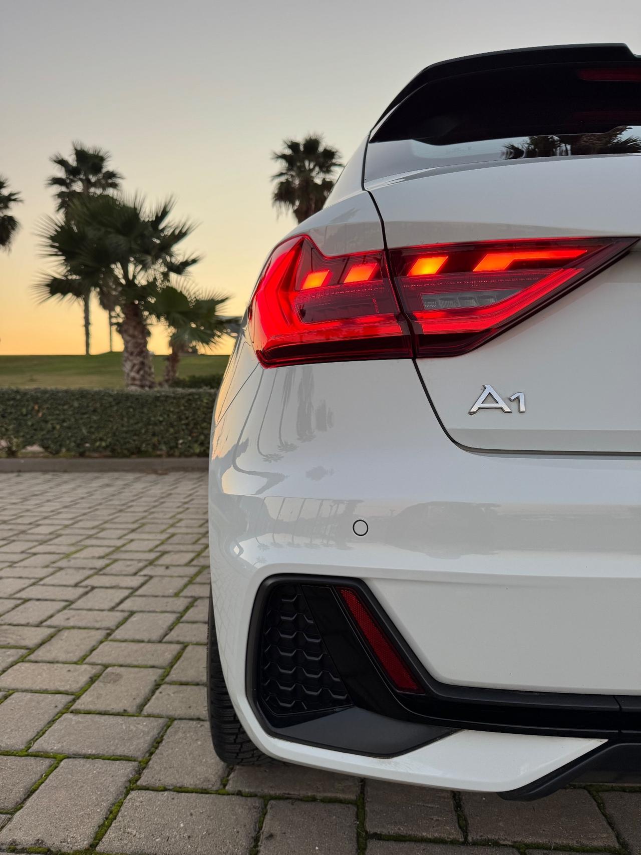 Audi A1 SPB 35 TFSI S tronic line edition