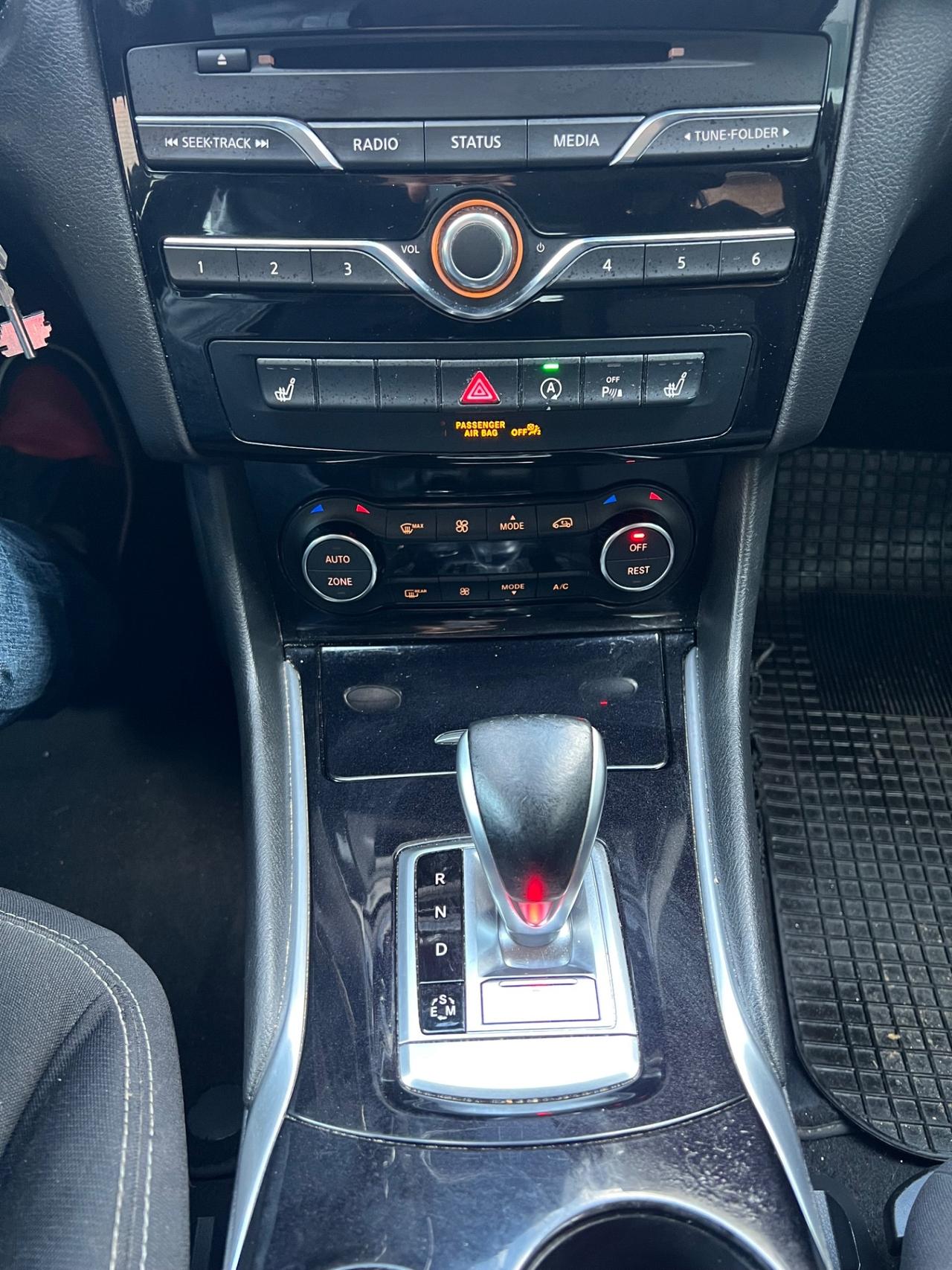 Infiniti Q30 2.2 diesel DCT AWD Premium Tech