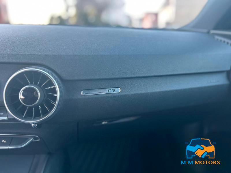 Audi TT Coupe 40 2.0 tfsi s-tronic