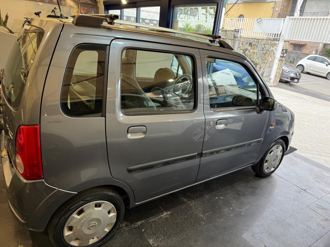 Opel Agila 1.2 16V Enjoy