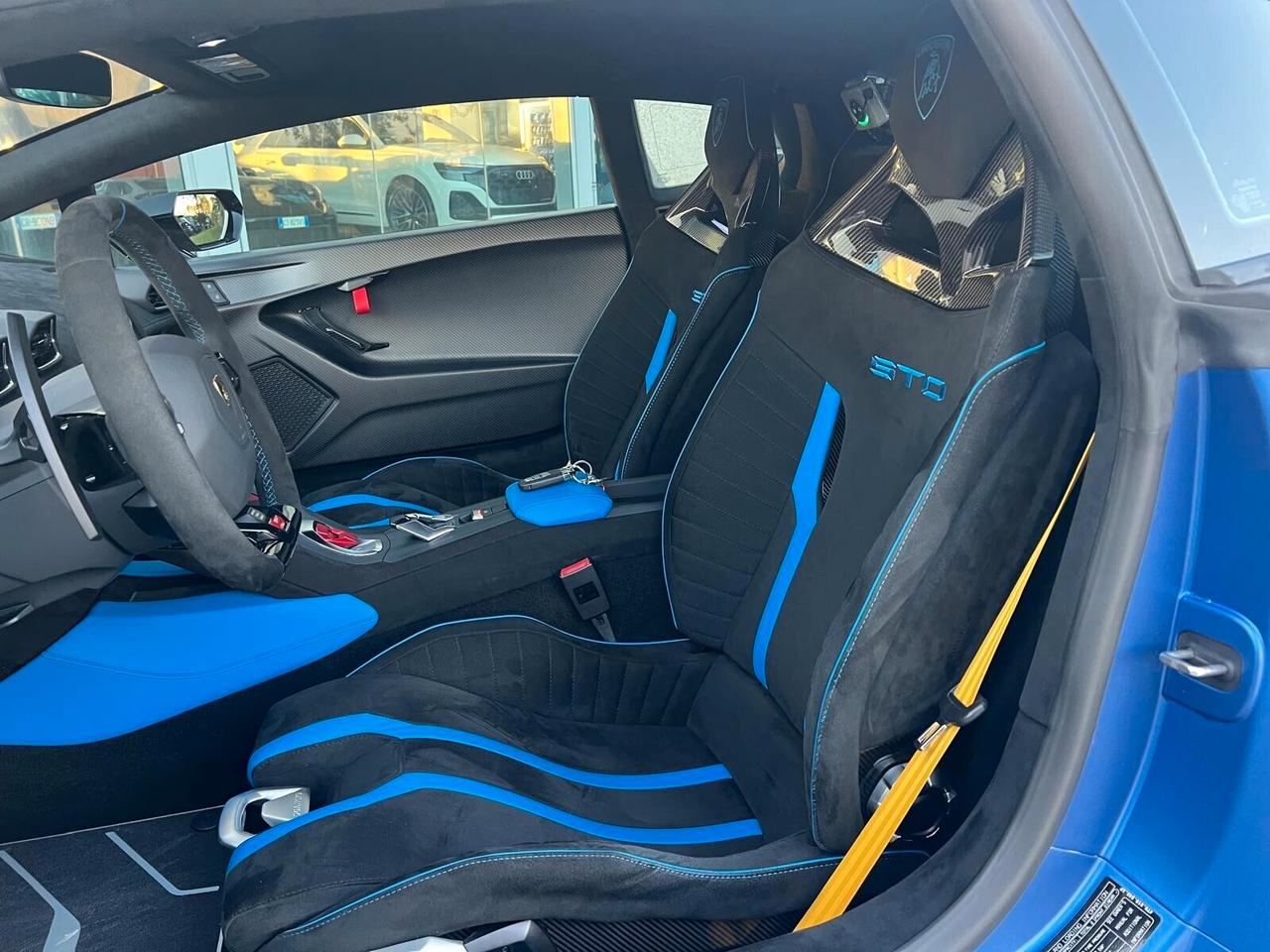 Lamborghini Huracan Huracán 5.2 V10 STO Coupé
