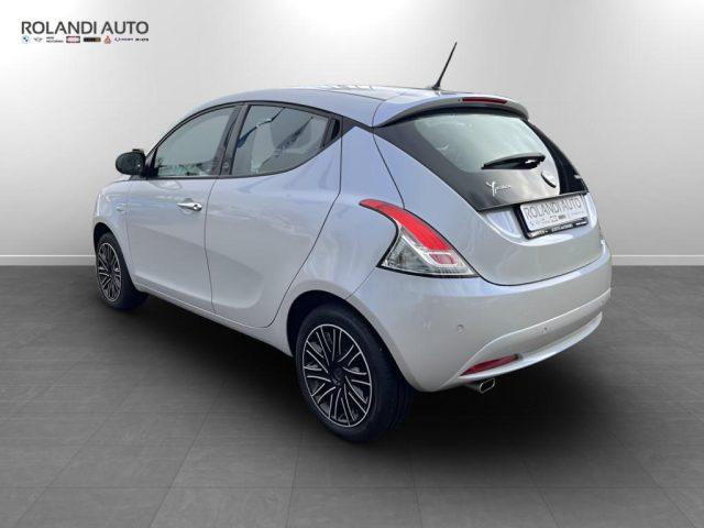 LANCIA Ypsilon 1.0 hybrid Gold s&s 70cv