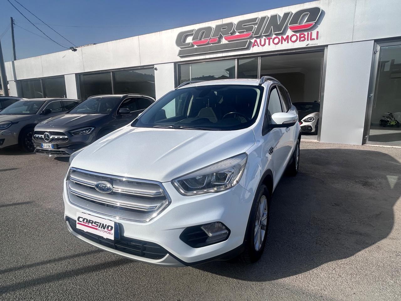 Ford Kuga 1.5 TDCI 120 CV S&S 2WD Powershift Titanium