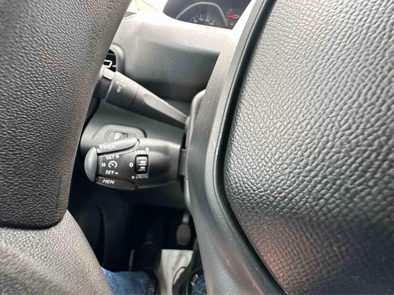 Peugeot Rifter BlueHDi 100 S&S Active Standard