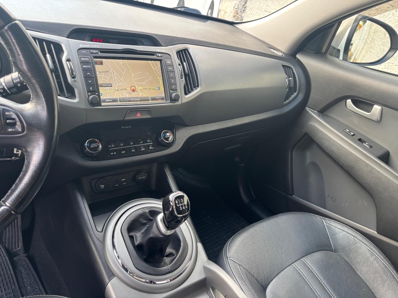 Kia Sportage 1.7 CRDI VGT 2WD high tech