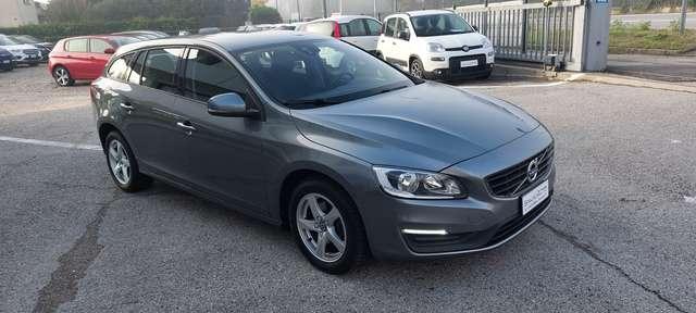 Volvo V60 V60 2.0 d2 Business geartronic // MOLTO BELLA //