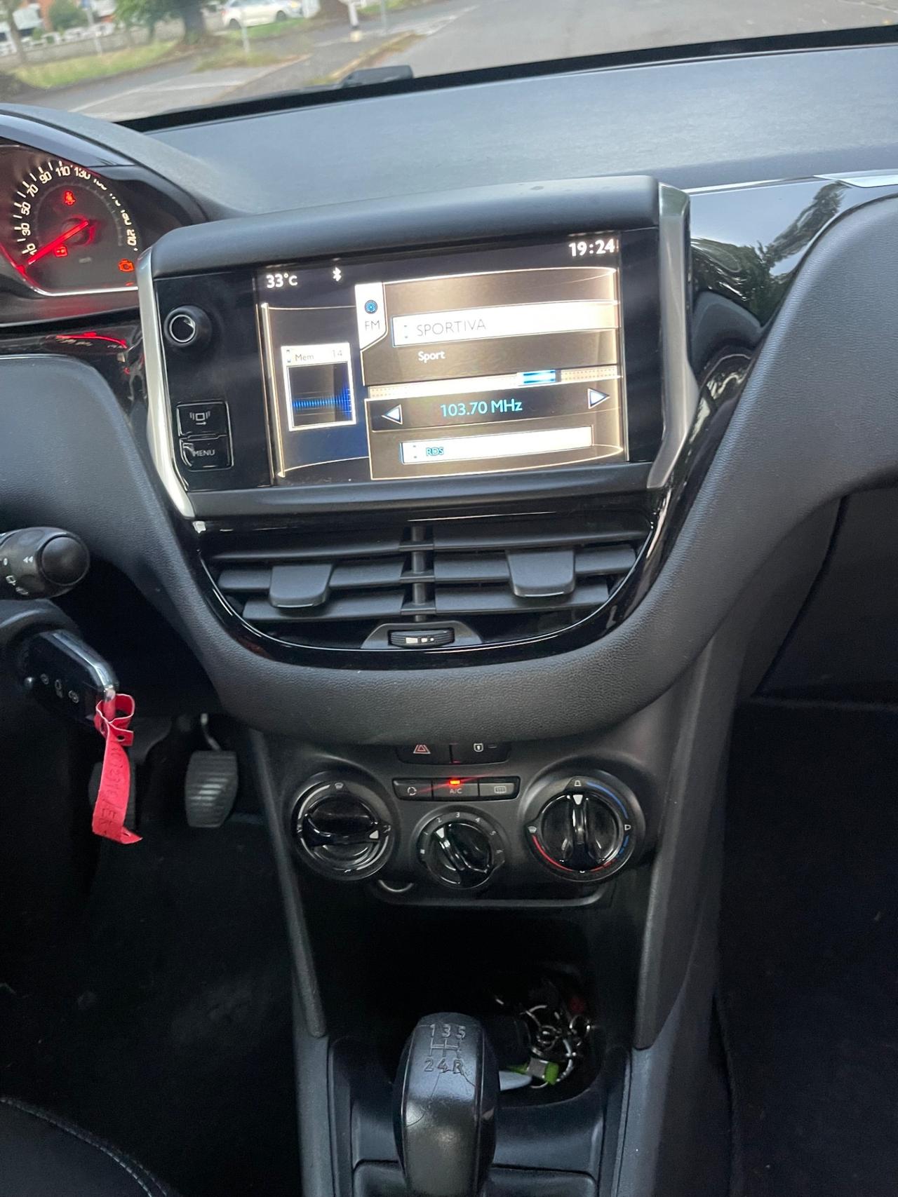 Peugeot 208 1.0 VTi 68 CV 3 porte Access