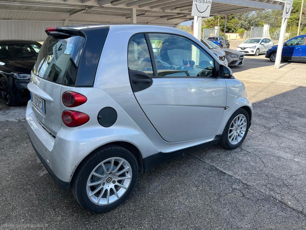 SMART fortwo 1000 62 kW coupé passion