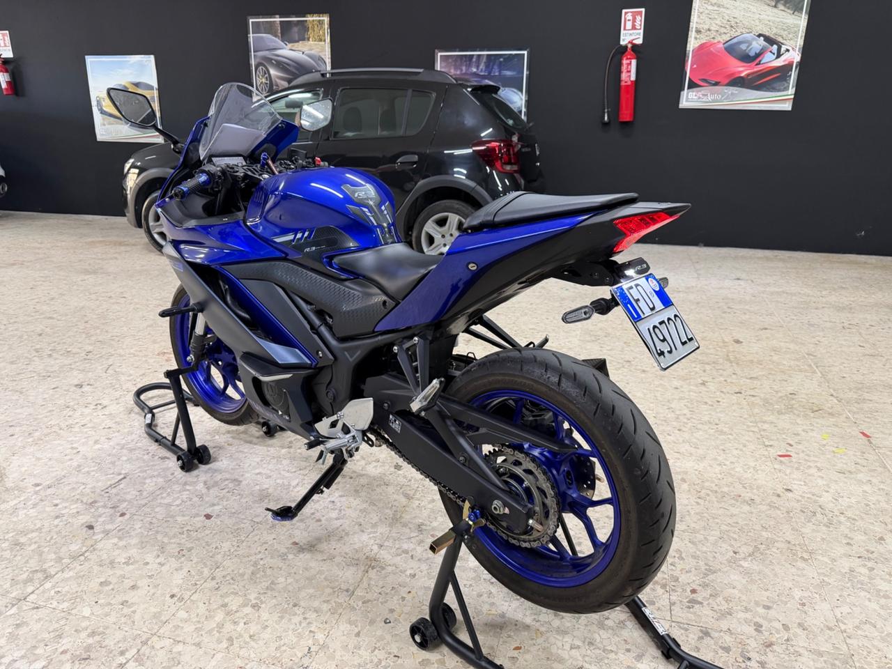 Yamaha R 3 R3
