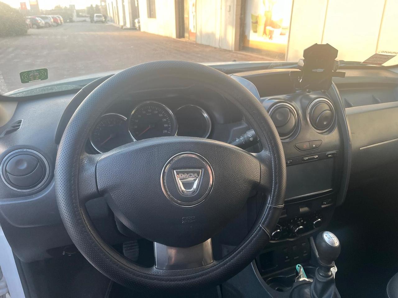 Dacia Duster 1.461 109CV 4x2 Serie Speciale Lauréate Family