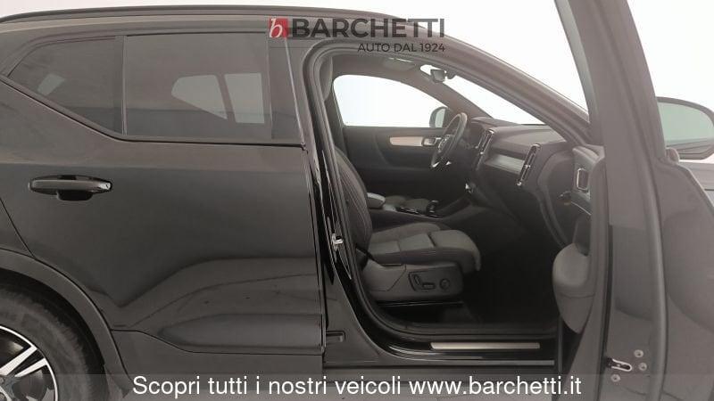 Volvo XC40 AUTOMATICO PLUS DARK