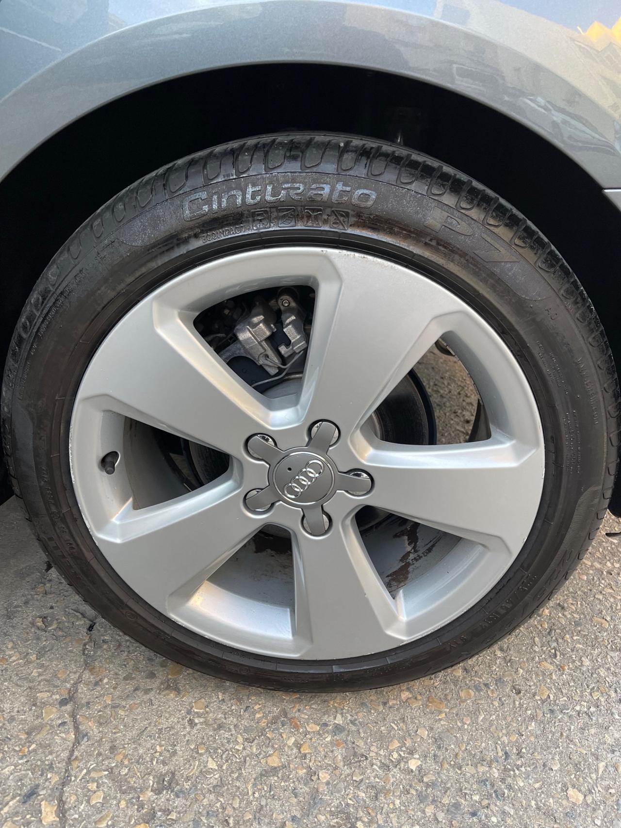 Audi A3 SPB 1.6 TDI 105 CV CR Ambition