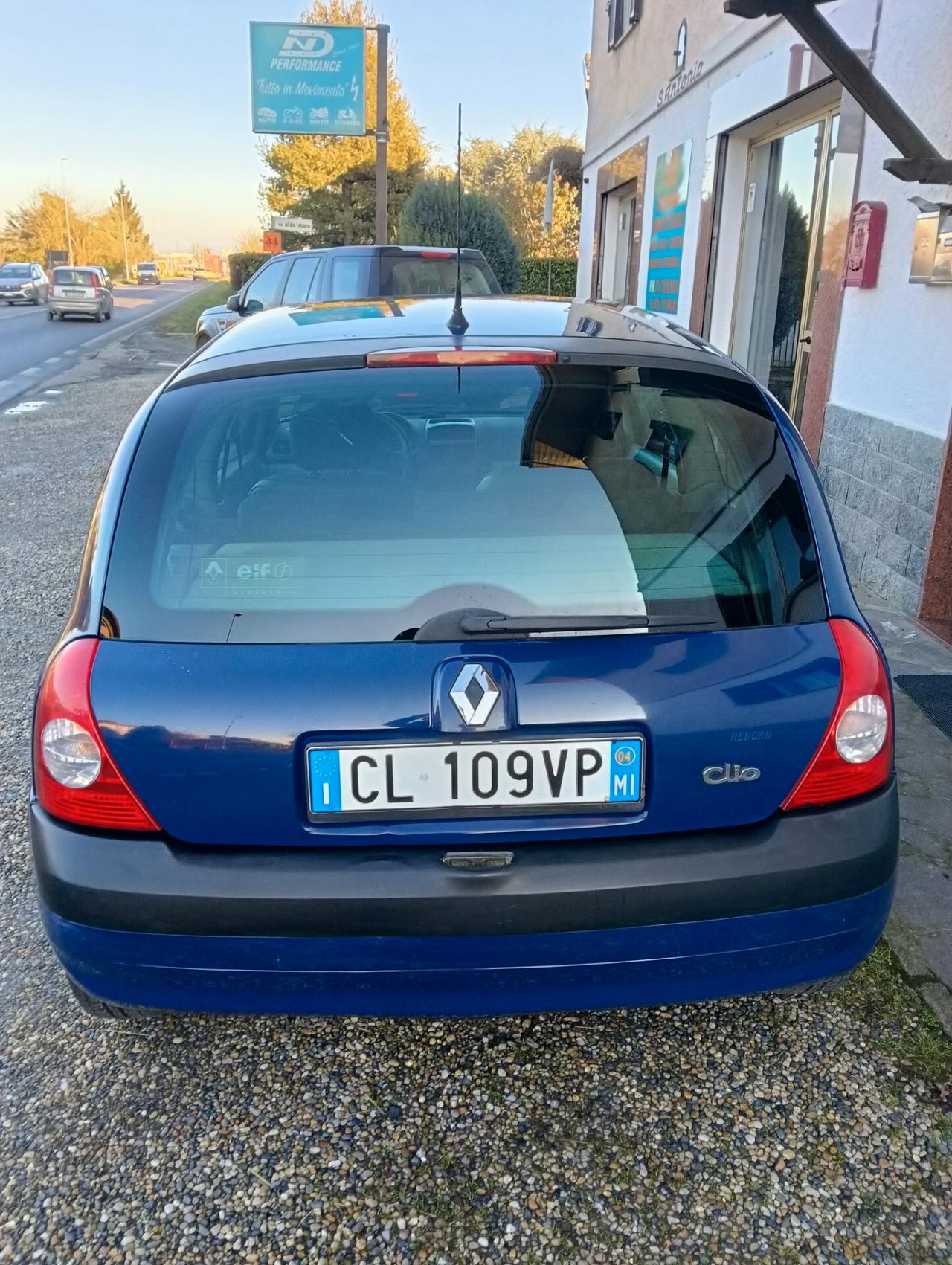 Renault Clio 1.2 cat 3 porte Access Authentique