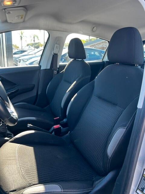 Peugeot 208 BlueHDi 75 5 porte Allure
