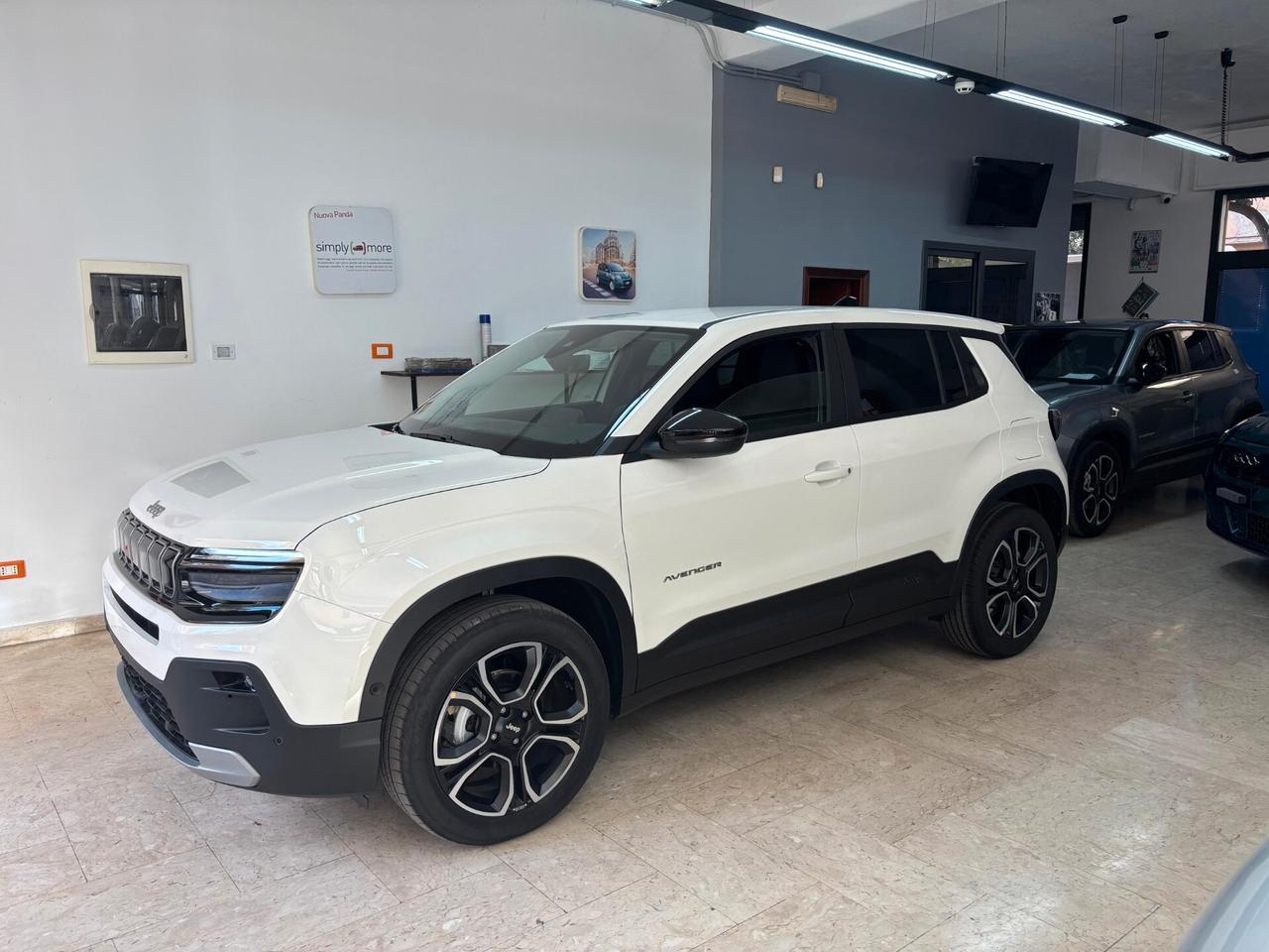 Jeep Avenger 1.2 Turbo 100 CV Summit KM0 Italiana