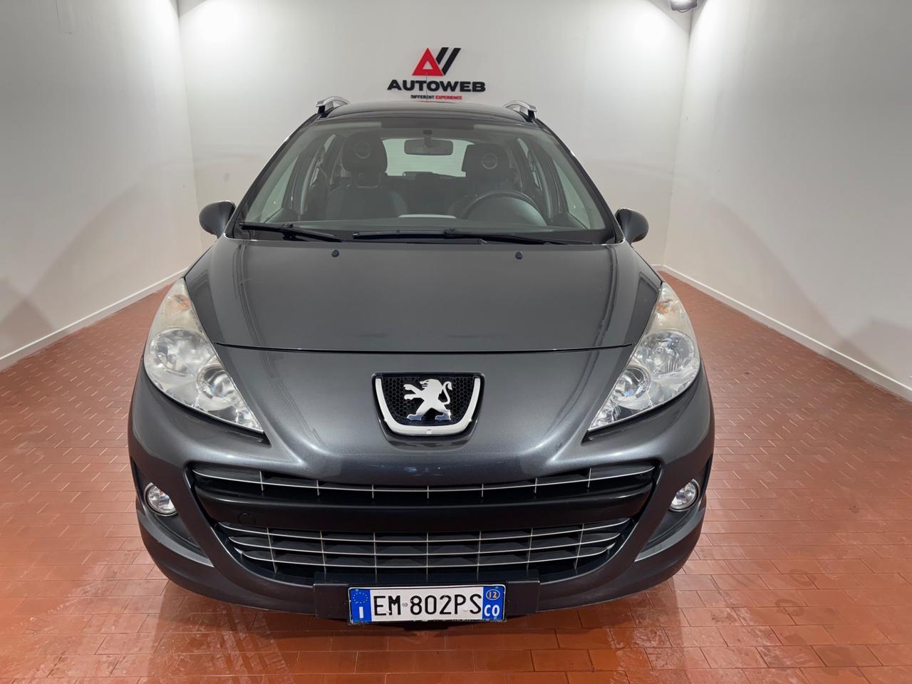 Peugeot 207 *NEOPATENTATI*