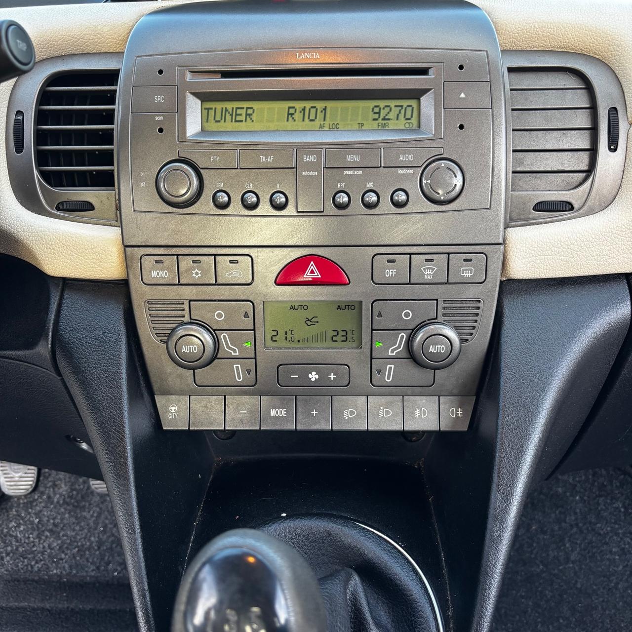 Lancia Ypsilon 1.3 Multijet 16V Oro