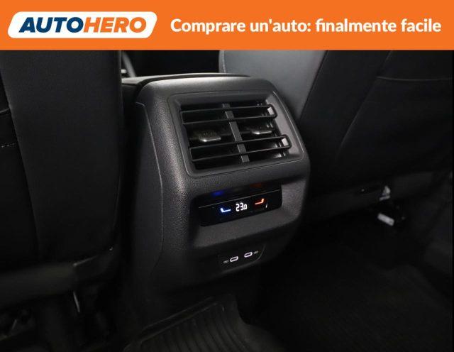 VOLKSWAGEN Tiguan 2.0 TDI 193 CV DSG 4MOTION R-Line