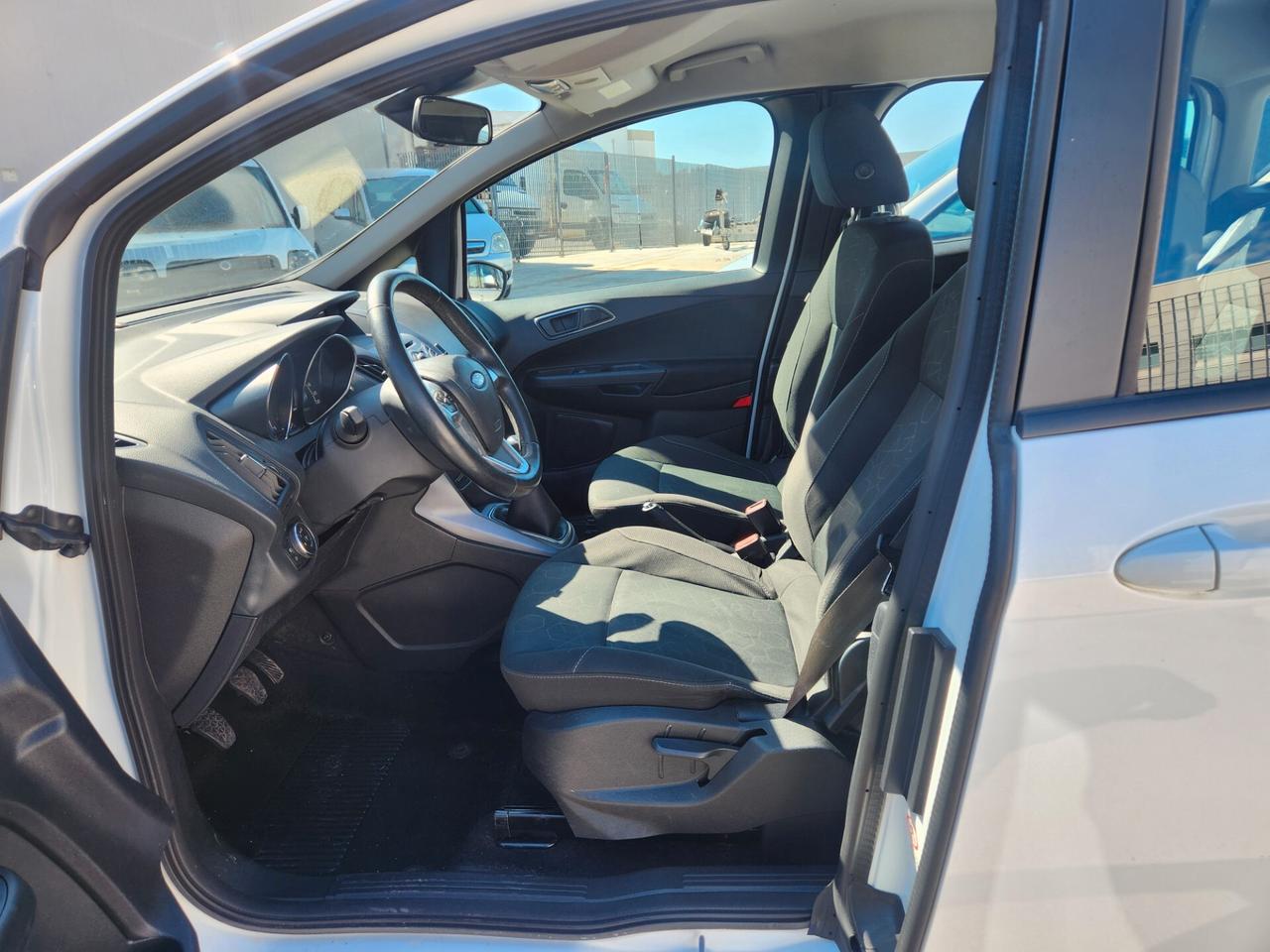 Ford B-Max 1.5 TDCi 75 CV Titanium