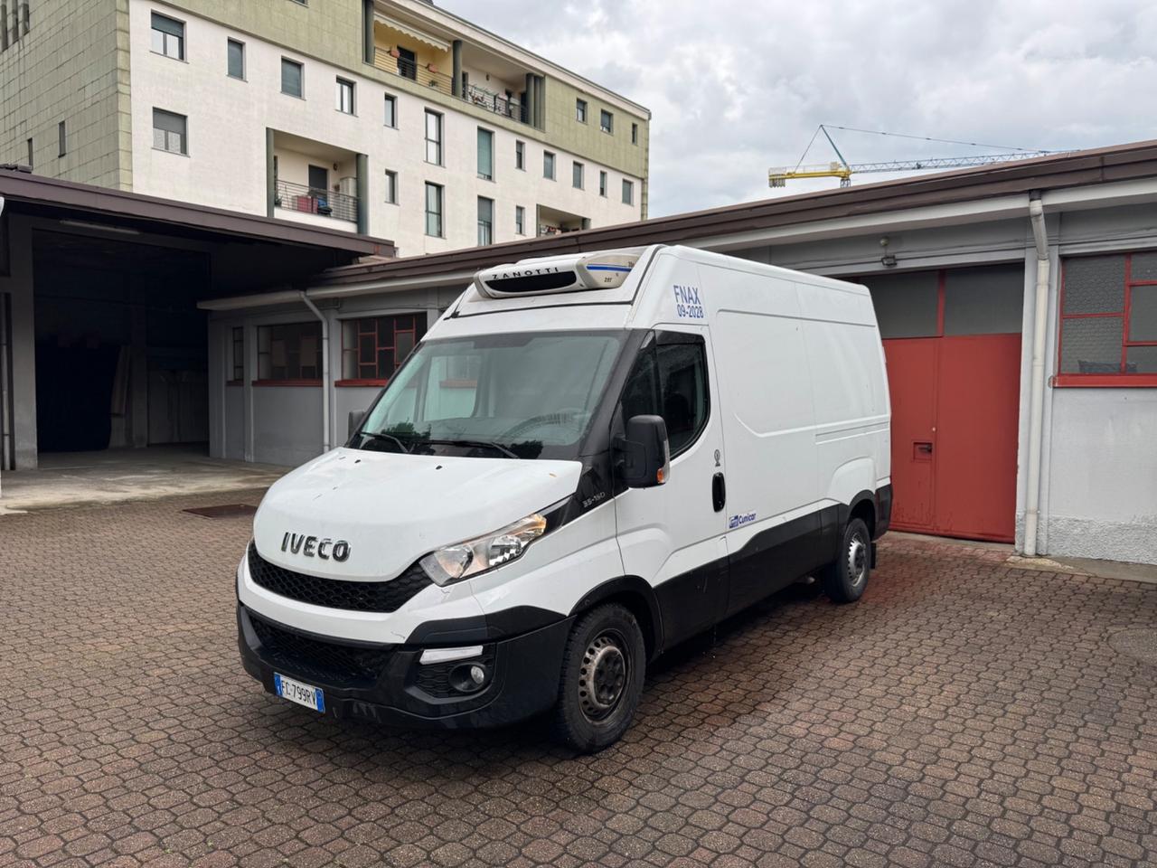IVECO DAILY FRIGORIFERO
