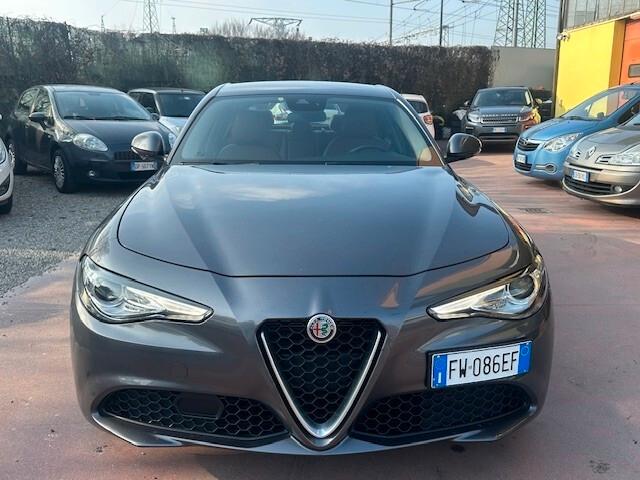 Alfa Romeo Giulia 2.2 Turbodiesel 160 CV AT8 Super