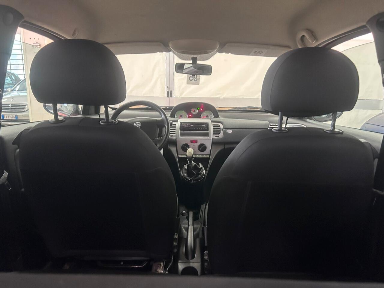 Lancia Ypsilon 1.2 - 8V 69 CV Unyca