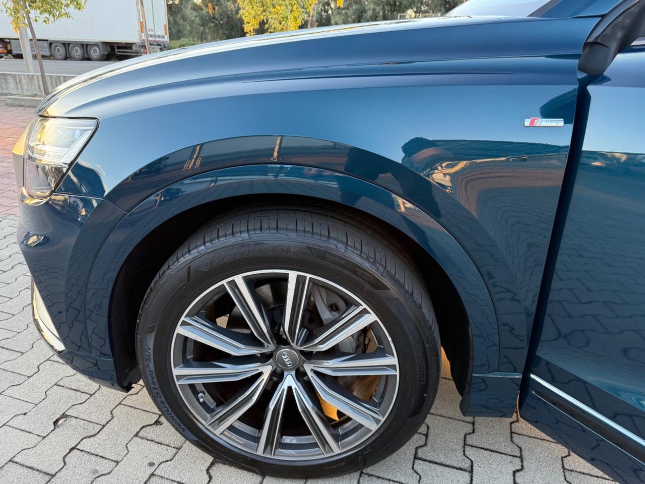 Audi Q8 50 TDI 286 CV quattro tiptronic