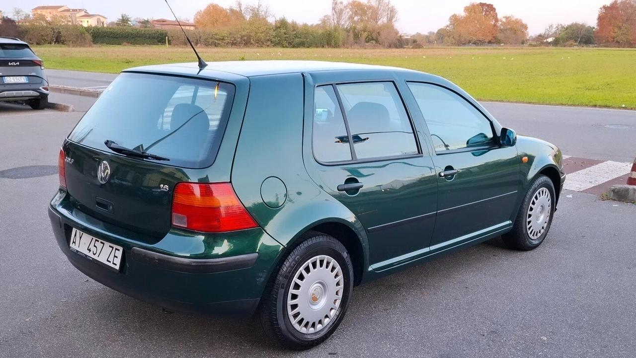 Volkswagen Golf 1.6 cat 5 porte Comfortline