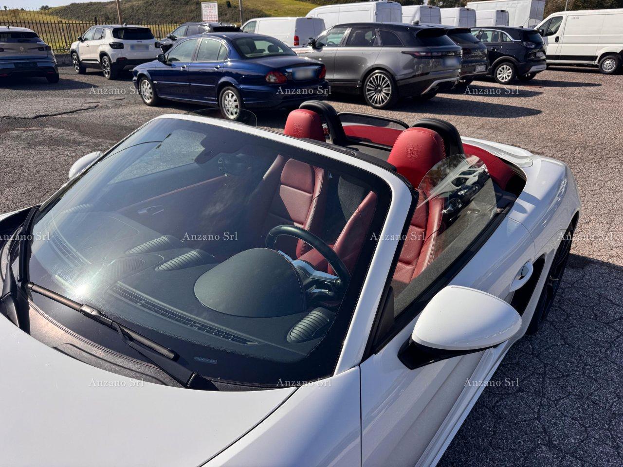 Porsche 718 Boxster 2.0 300cv pdk