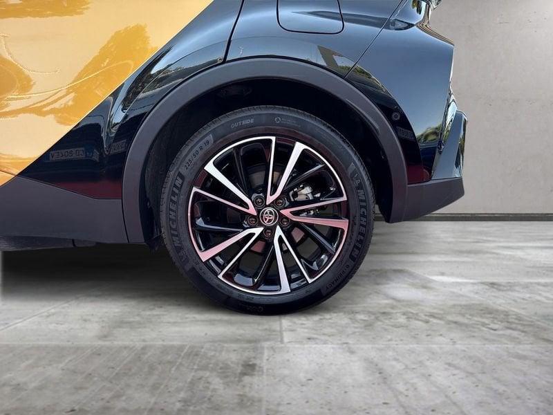 Toyota C-HR C-HR 2.0 phev Lounge Premiere fwd e-cvt AZIENDALE IVA ESPOSTA