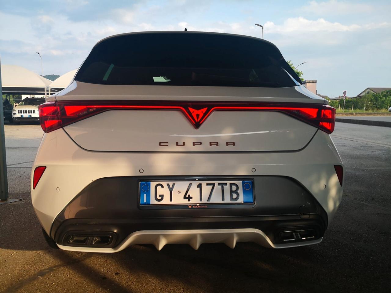Cupra Leon 1.5 Hybrid 150 CV DSG