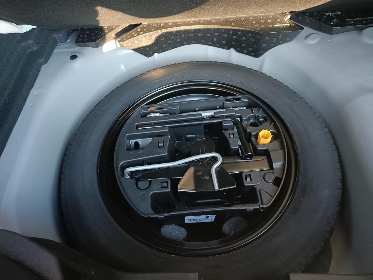 Jeep Avenger 1.2 Turbo 100 CV MHEV Altitude