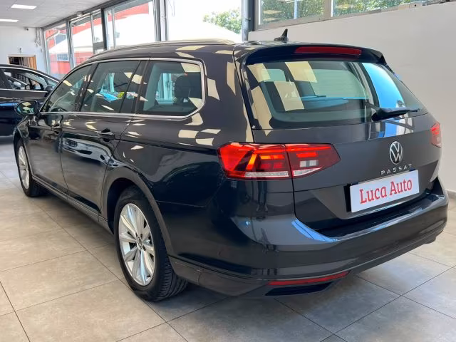 VOLKSWAGEN Passat Variant 2.0 TDI DSG *UNICO PROP.*LED*CERCHI "17*ITALIANA*