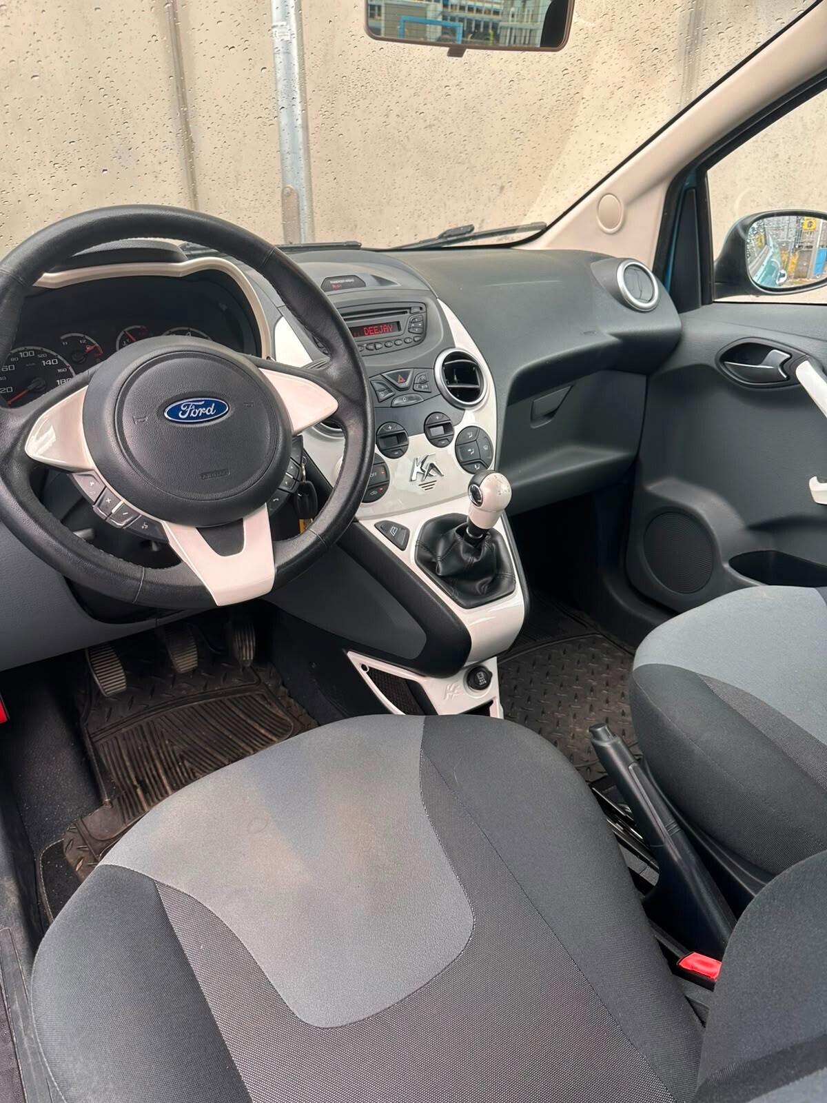 Ford Ka Ka+ 1.2 8V 69CV Titanium
