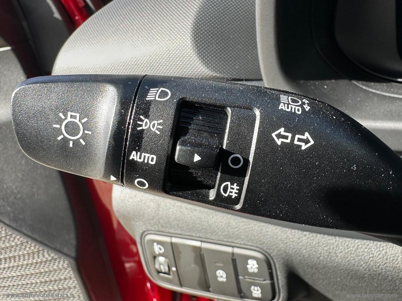 HYUNDAI i20 1.2 MPI MT Connectline KM ZERO