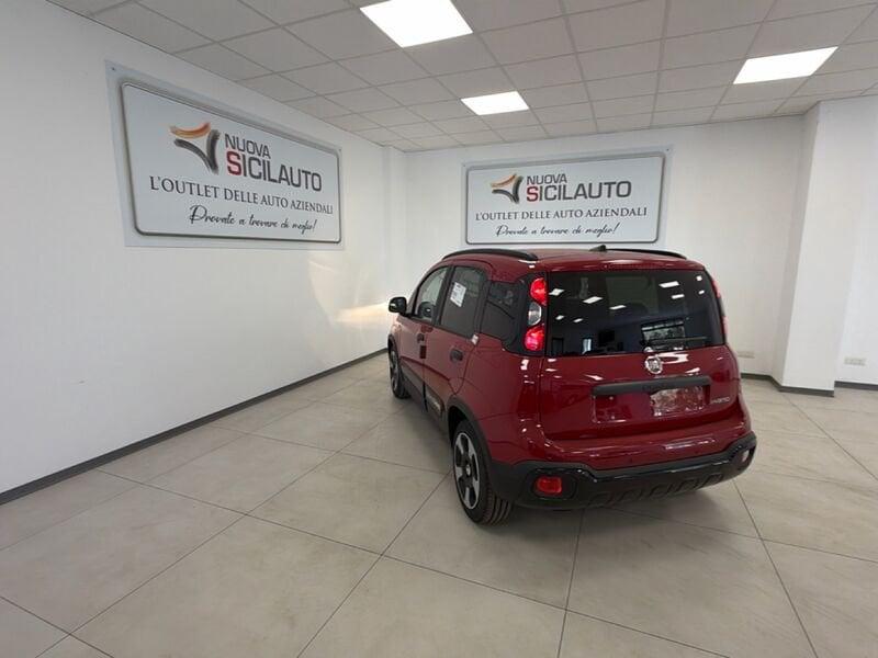 FIAT Pandina 1.0 65cv Hybrid Cross