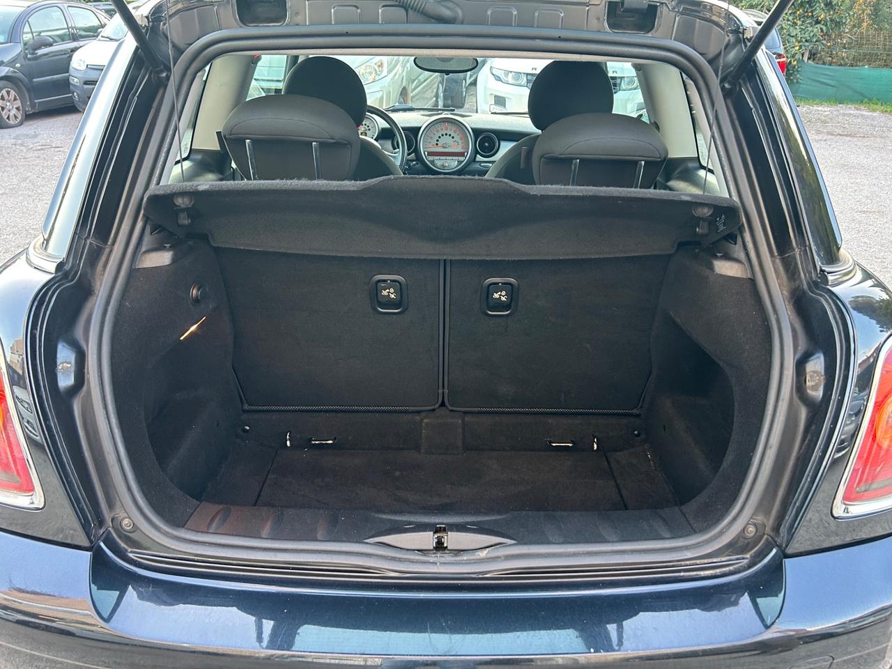 Mini 1.6 16V Cooper D Chili