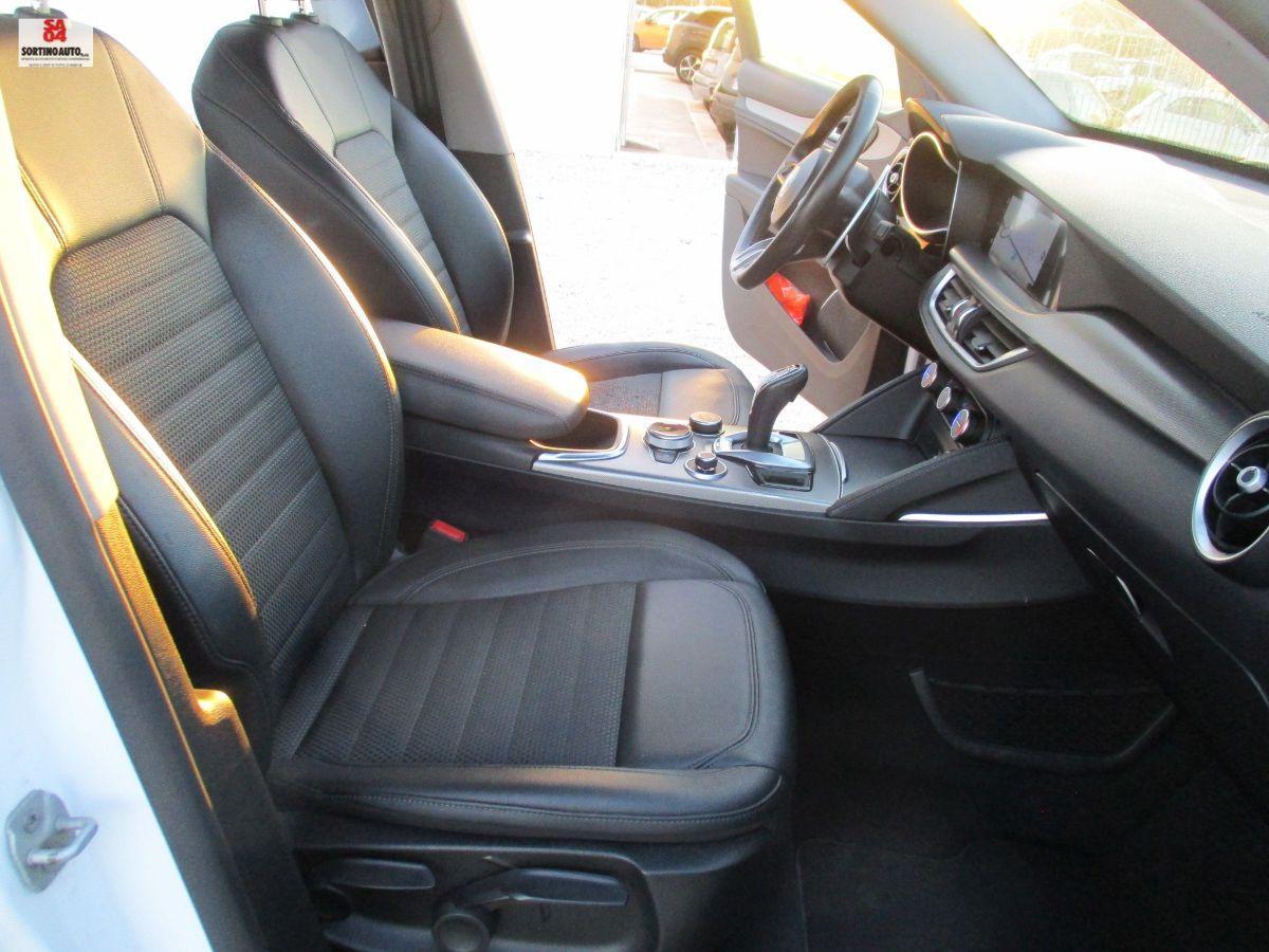 A.R.Stelvio 2.2 T.diesel 190CV AT8 Q4 SPRINT 2021
