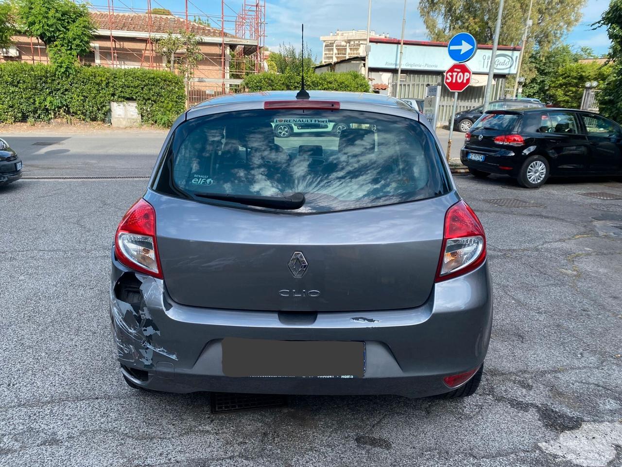 Renault Clio 1.2 16V 5 porte Luxe