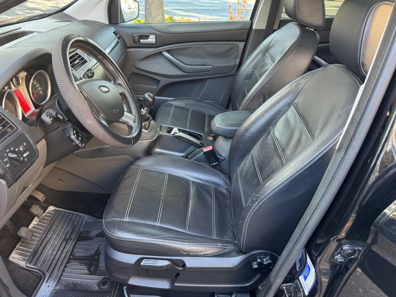 Ford Kuga 2.0 TDCi 4WD Tetto panorama garanzia 12 m