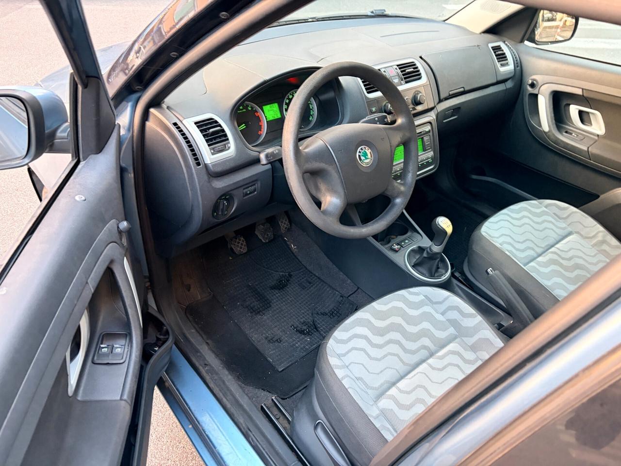 Skoda Roomster 1.4 GPL (10/2030) 86cv 2 Proprietari!