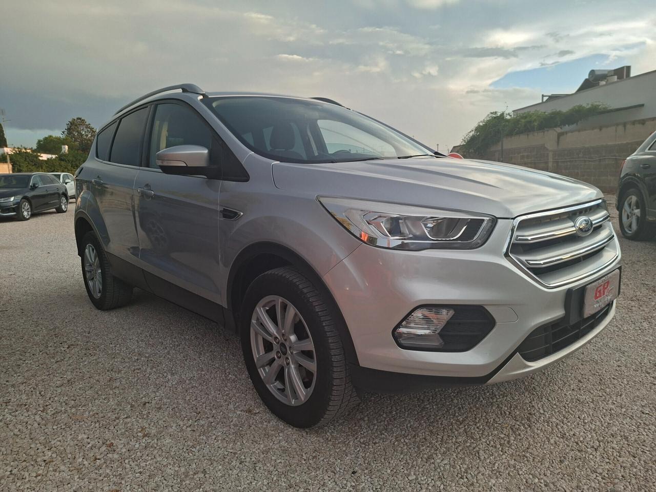 Ford Kuga 2.0 TDCI 120 CV Titanium*NAVI*LED*CRUISE
