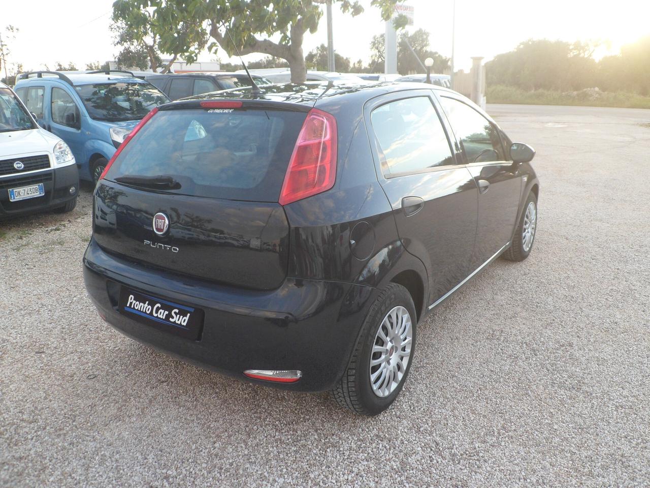 Fiat Punto 1.3 MJT II S&S 95 CV 5 porte Street