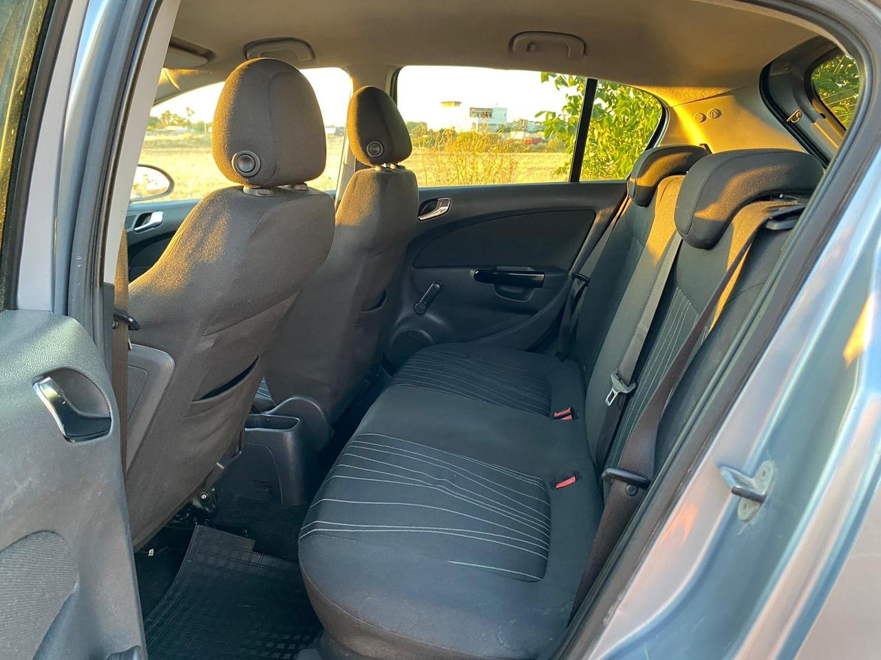 Opel Corsa 1.2 80CV 5 porte GPL-TECH Club