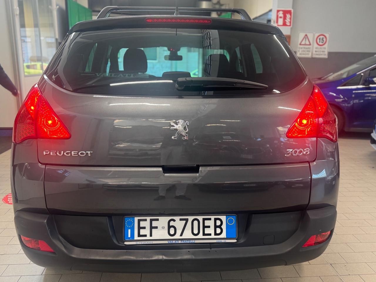 Peugeot 3008 1.6 VTi 120CV Premium