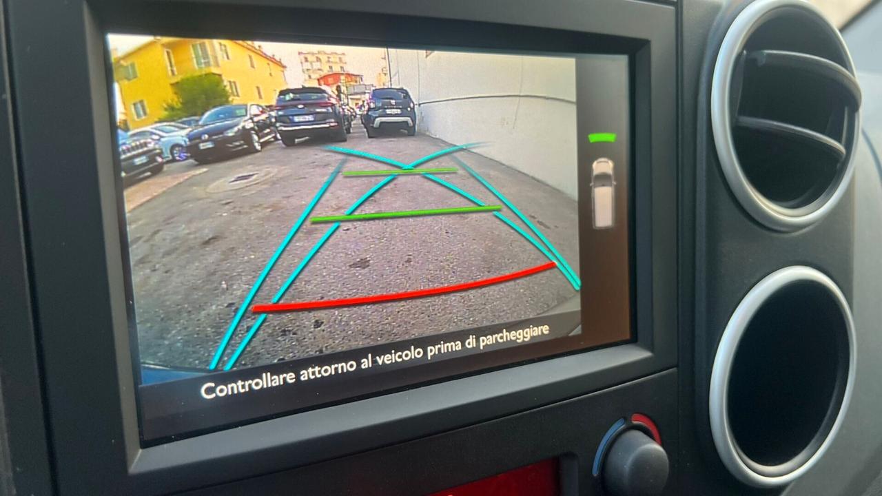 Citroen Berlingo Multispace PureTech 110 S&S XTR 5 POSTI