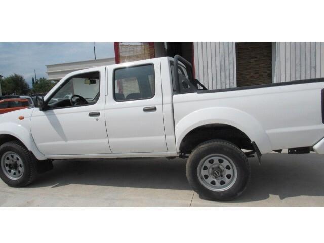 Nissan NP300 2.5 D 4p. Double Cab Efficient