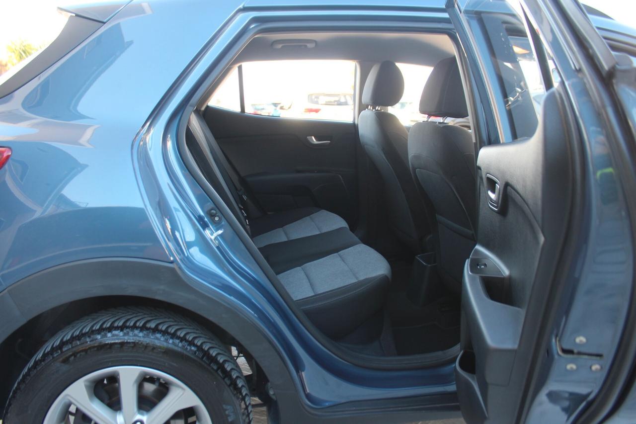 Kia Stonic 1.0 T-GDi 100 CV MHEV MT Urban Special Edition